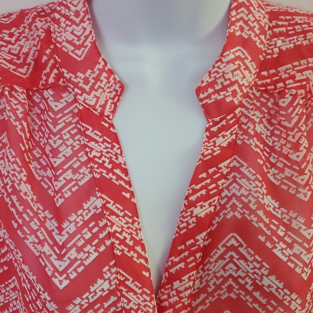 Blouse - Picture 2 of 8